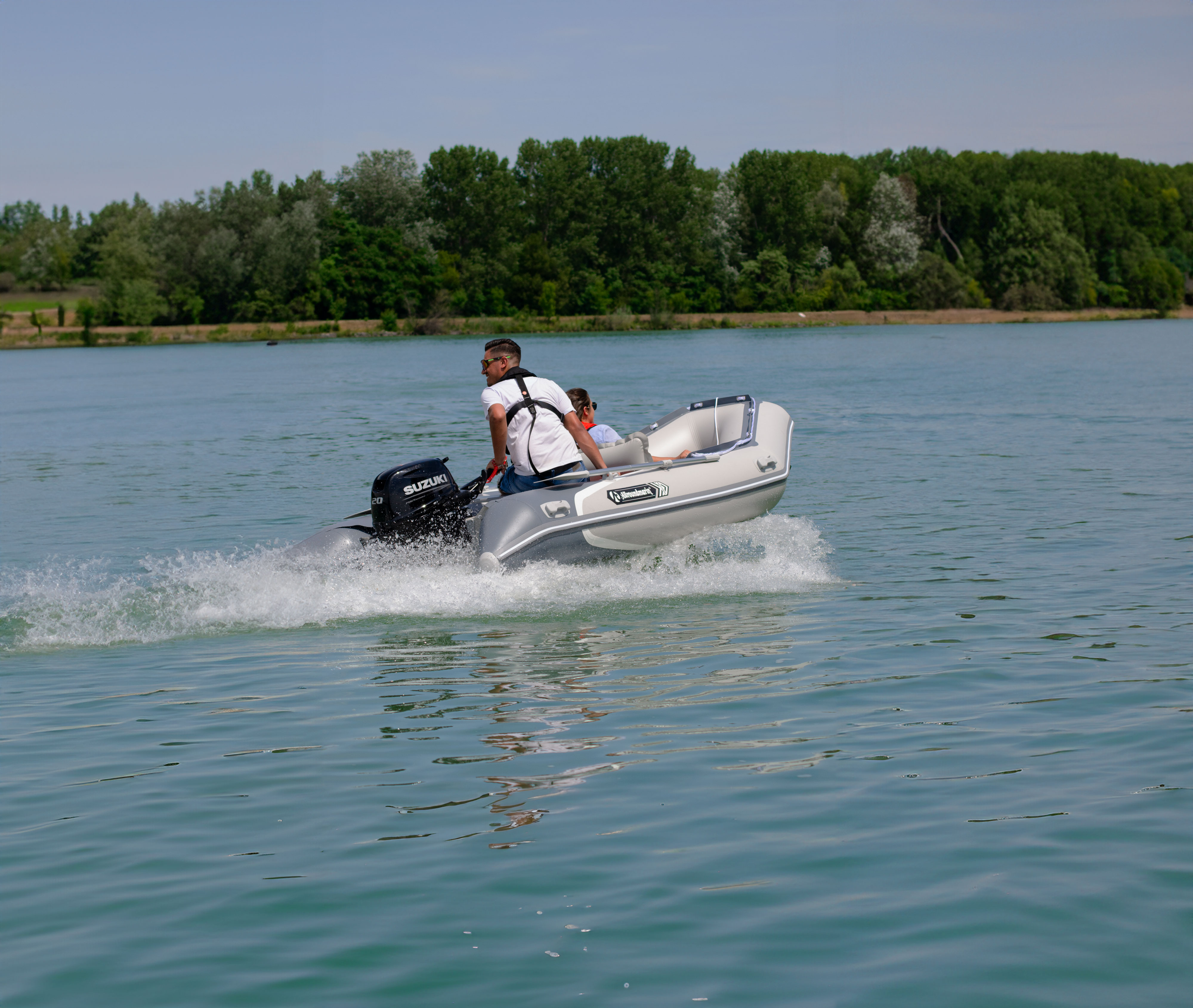 Schlauchboot Action Bild